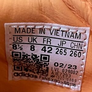 Adidas Pharrell X Human race Sambas Orange